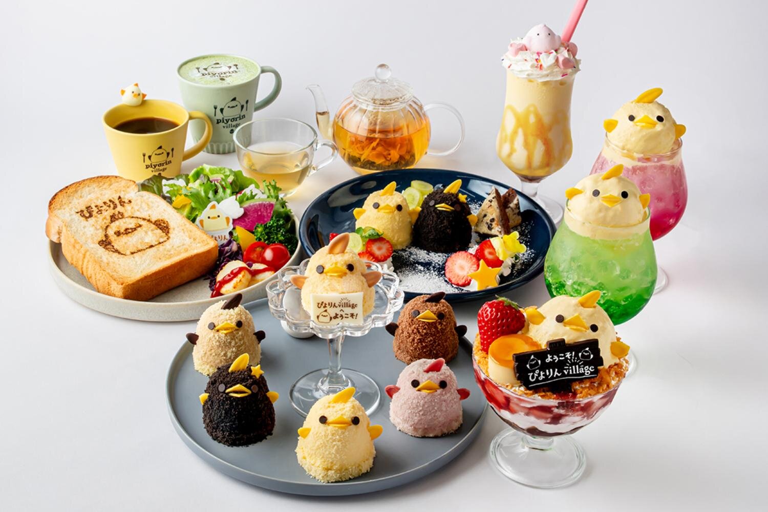 ひよこ型スイーツ「ぴよりん」カフェがJR名古屋駅に、濃厚プリン×竹炭の“星空ぴよりん”など限定メニュー｜写真1