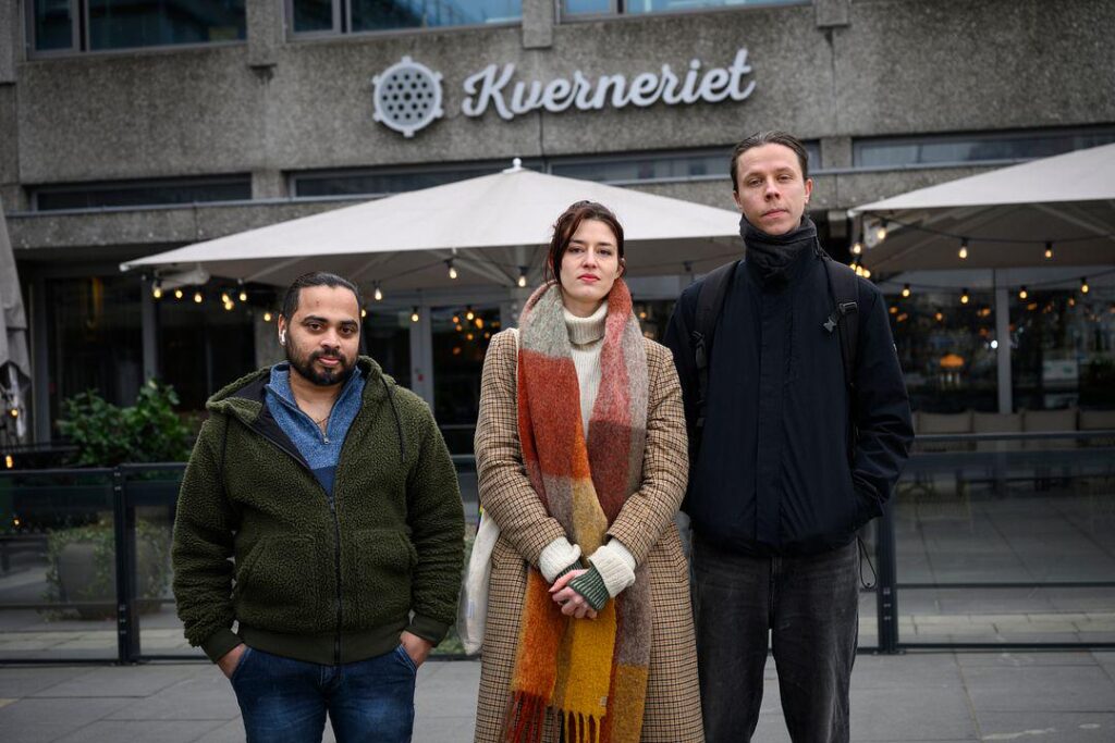 ウェイターは労働組合結成後チップを受け取らなかった