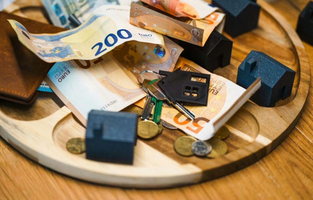 イラン戦争によるユーリボールの高騰で住宅ローンが月平均100ユーロ高騰