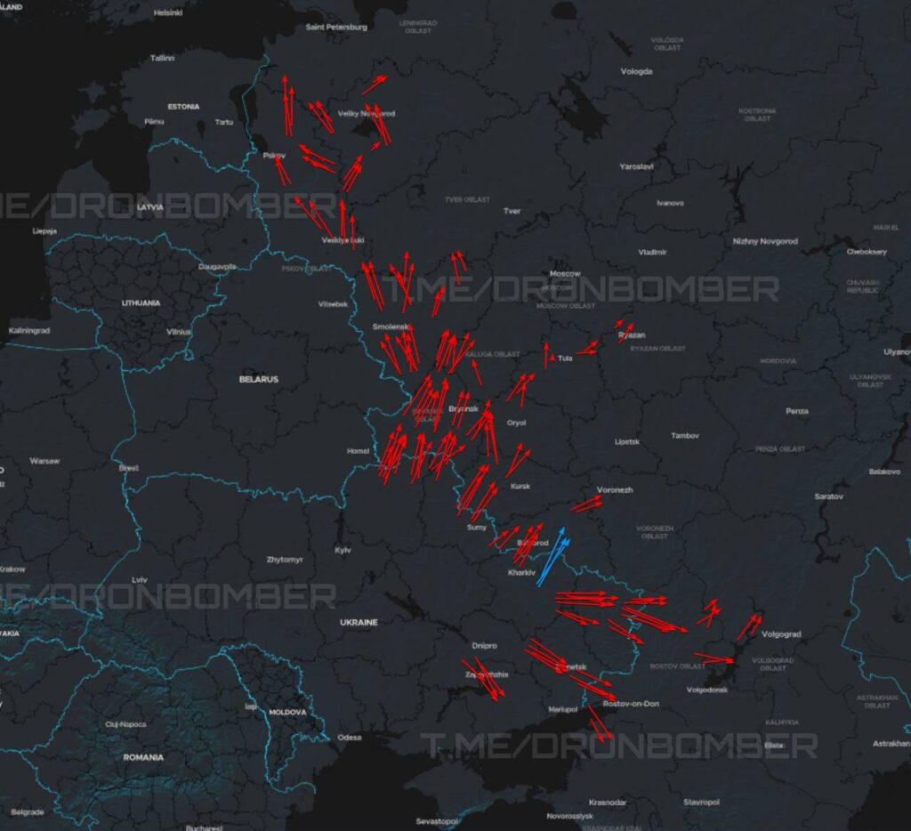 今夜ロシアの標的を攻撃するウクライナの無人機のおおよその飛行ルート