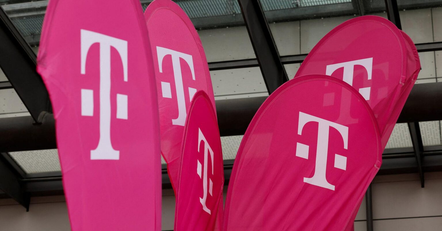 ドイツテレコムはT-Mobile USと統合する契約を検討している