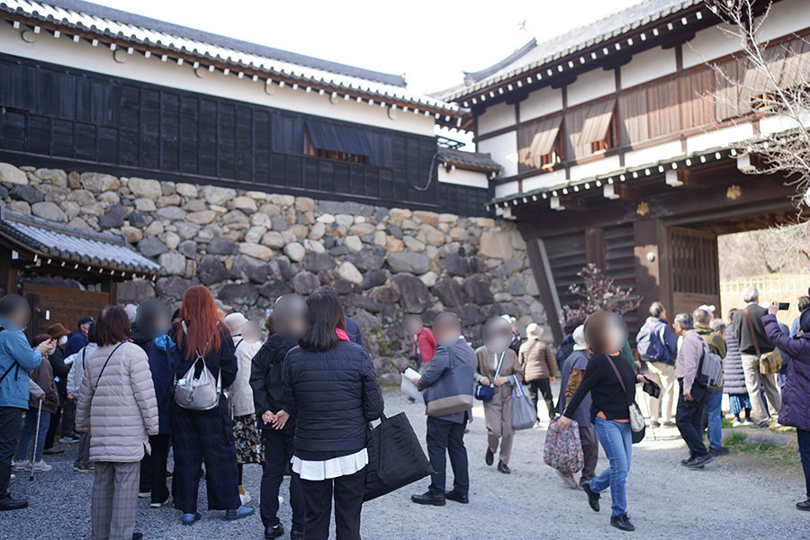 「平日にこんなにも人が…」奈良で“豊臣秀長フィーバー”中、聖地巡礼コース | Lmaga.jp 「平日にこんなにも人が…」奈良で“豊臣秀長フィーバー”中、聖地巡礼コース | Lmaga.jp