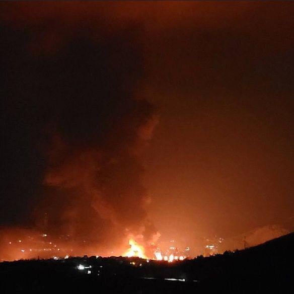 トゥアプセはウクライナの無人機攻撃を受けて再び火災に見舞われている。 2026.04.28