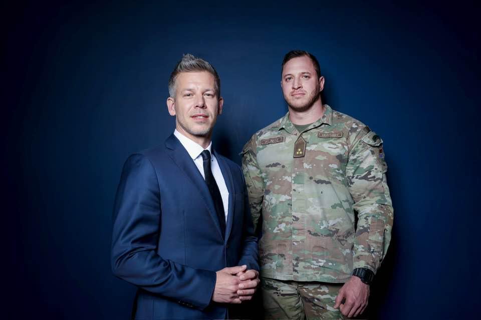 ペテル・マジャール: 昨日、パーリンカス・シルベスター大尉に会いました。少しでも言葉を交わすことができて嬉しかったです。サポートとサービスをありがとうございます! ❤️🤍💚