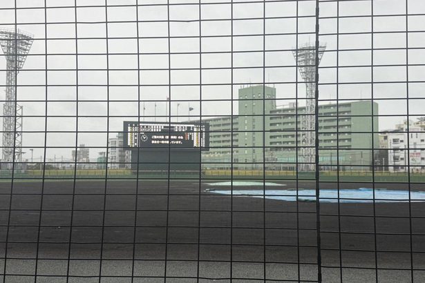 準決勝第2試合は継続試合に　沖縄県春季高校野球　決勝もスライド