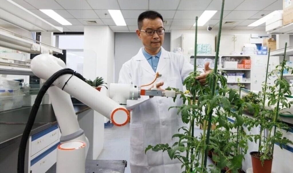 先端技術を融合させたスマート育種ロボット―中国