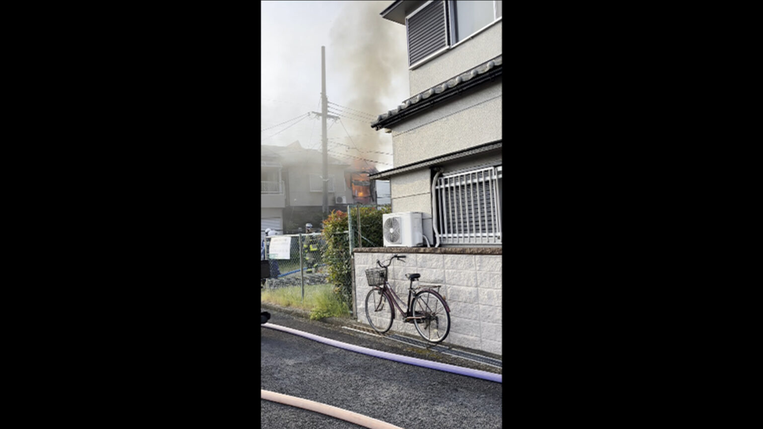 大阪・柏原市で住宅火災　高齢女性1人死亡　近鉄一部運転見合わせ