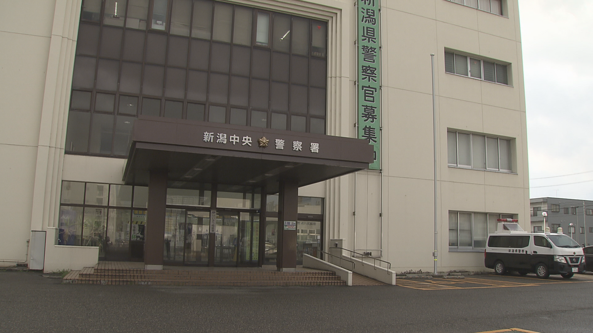 “新潟バイパス”で普通乗用車がガードレールに衝突する事故　運転していた非番の警察官が死亡《新潟》