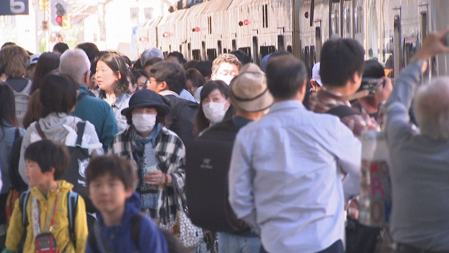 GWのJR利用状況　瀬戸大橋線は強風で計画運休も…利用者数は前年とほぼ変わらず | KSBニュース | KSB瀬戸内海放送