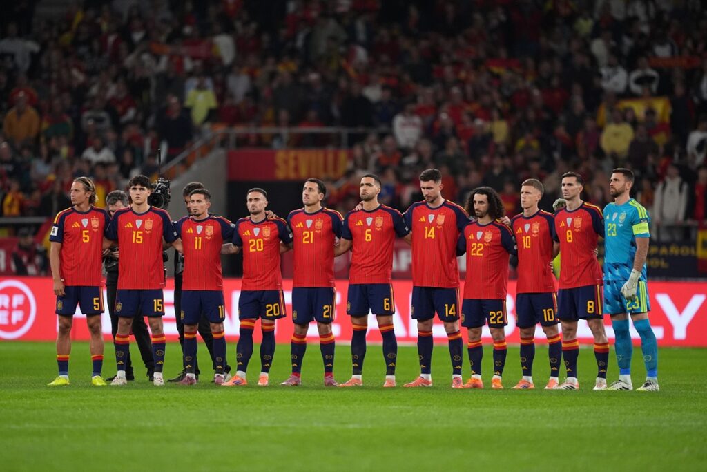 優勝候補スペイン代表、北中米W杯に臨む26名を発表! 状態懸念のヤマル&ニコ・ウィリアムズら選出 | フットボールチャンネル スペイン代表