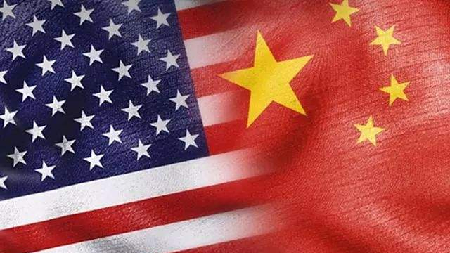 何立峰副総理、ベセント米財務長官およびグリア通商代表と電話会談