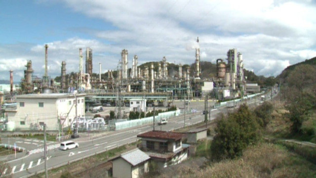 ロシア産原油のタンカー　愛媛・今治市の製油所に4日到着へ 経産省の依頼で太陽石油が調達