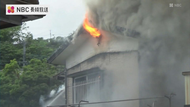 住宅火災で安否不明だった男性が無事見つかる ２階建ての住宅1棟全焼【長崎県佐世保市】