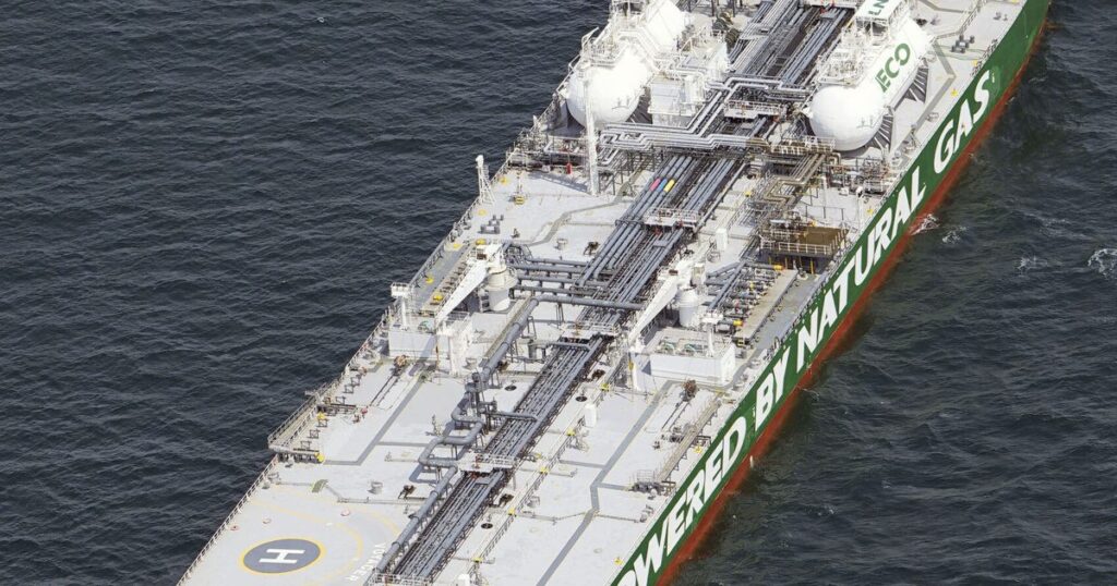 ロシア産原油、日本到着　海峡封鎖で供給多角化