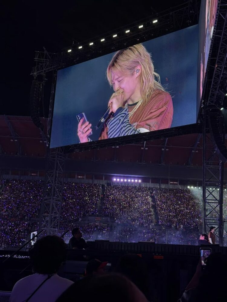BTSジミン、スペイン語あいさつでメキシコの観客魅了　写真枚　国際ニュース：AFPBB News