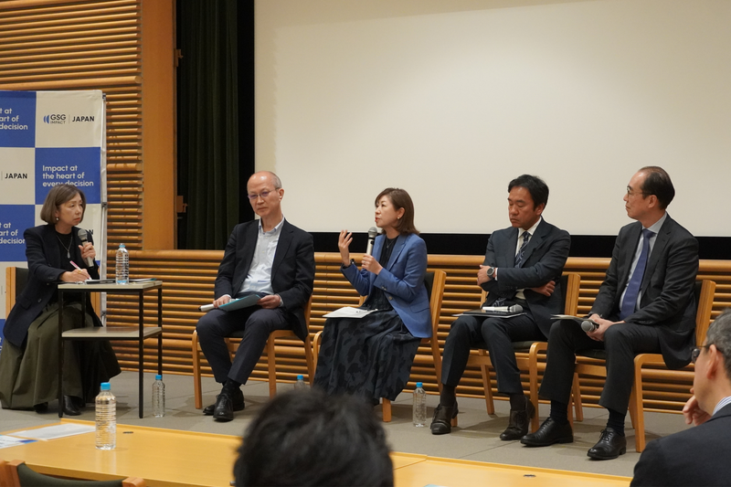 パネルトーク第1部の登壇者。左から浜田敬子さん、安間匡明さん、小木曽麻里さん、細野恭平さん、平田仁さん