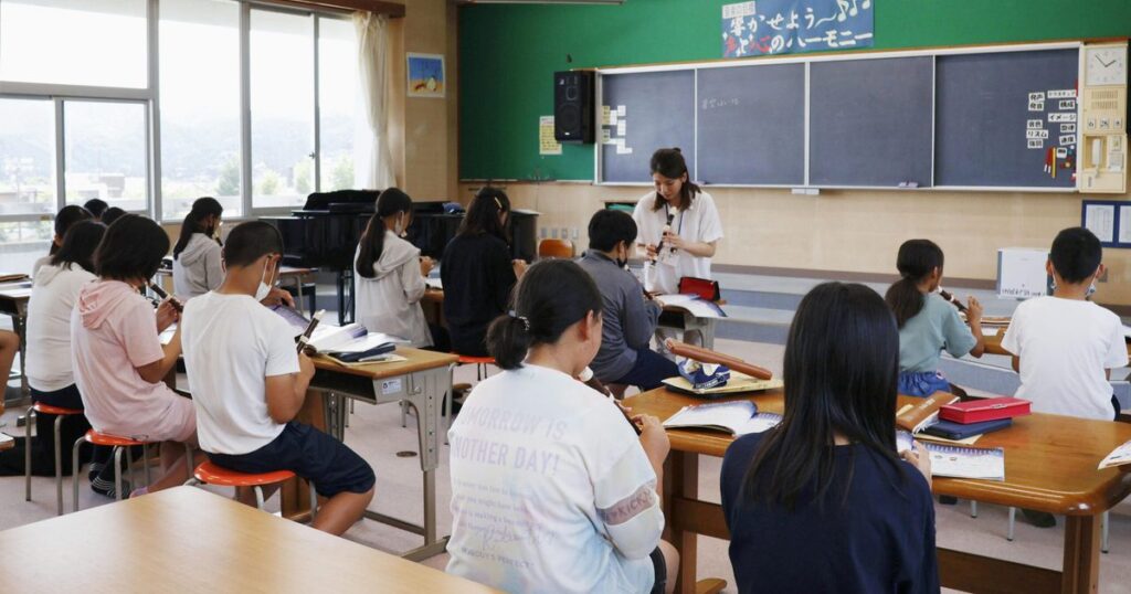 あえて小規模校「いいとこ取り」 岐阜県山県市、統廃合せず 近隣校同士で授業や行事 あえて小規模校「いいとこ取り」 岐阜県山県市、統廃合せず 近隣校同士で授業や行事