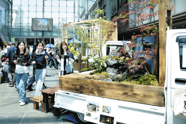 こだわりギュッ 軽トラ庭園　花と緑のフェス 富山で始まる