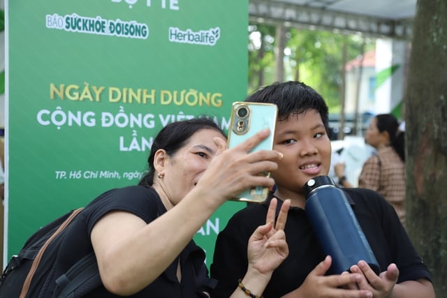 第6回ベトナム地域栄養デー:健康的なライフスタイルを人々に身近に - 写真4。 Ngày Dinh dưỡng cộng đồng Việt Nam lần thứ 6: Đưa lối sống lành mạnh đến gần hơn với người dân- Ảnh 4.