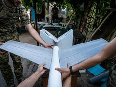 ウクライナがイギリス軍に「3Dプリンター製ドローン」を、前線近くで数時間以内に製造する方法を伝授 | Business Insider Japan