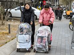 中国の人口が4年連続で減少…政府の少子化対策も効果なし | Business Insider Japan