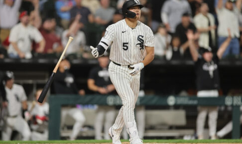 【MLB】村上宗隆、劣勢の終盤に起死回生の同点19号2ラン　“メジャー新人最速ペース”タイ記録に