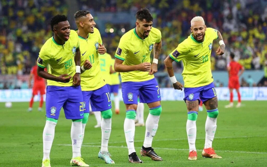 クリスタル・パレス対ラージョ・バジェカーノ：カンファレンスリーグ決勝戦（生中継）