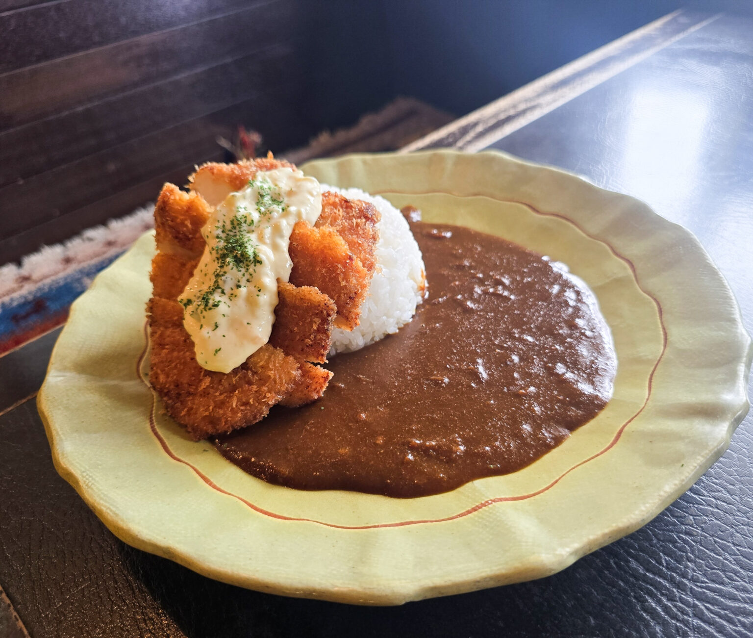 昔ながらの味を守る「コーヒー&カレー五島」リニューアルオープン | 鳥取マガジン