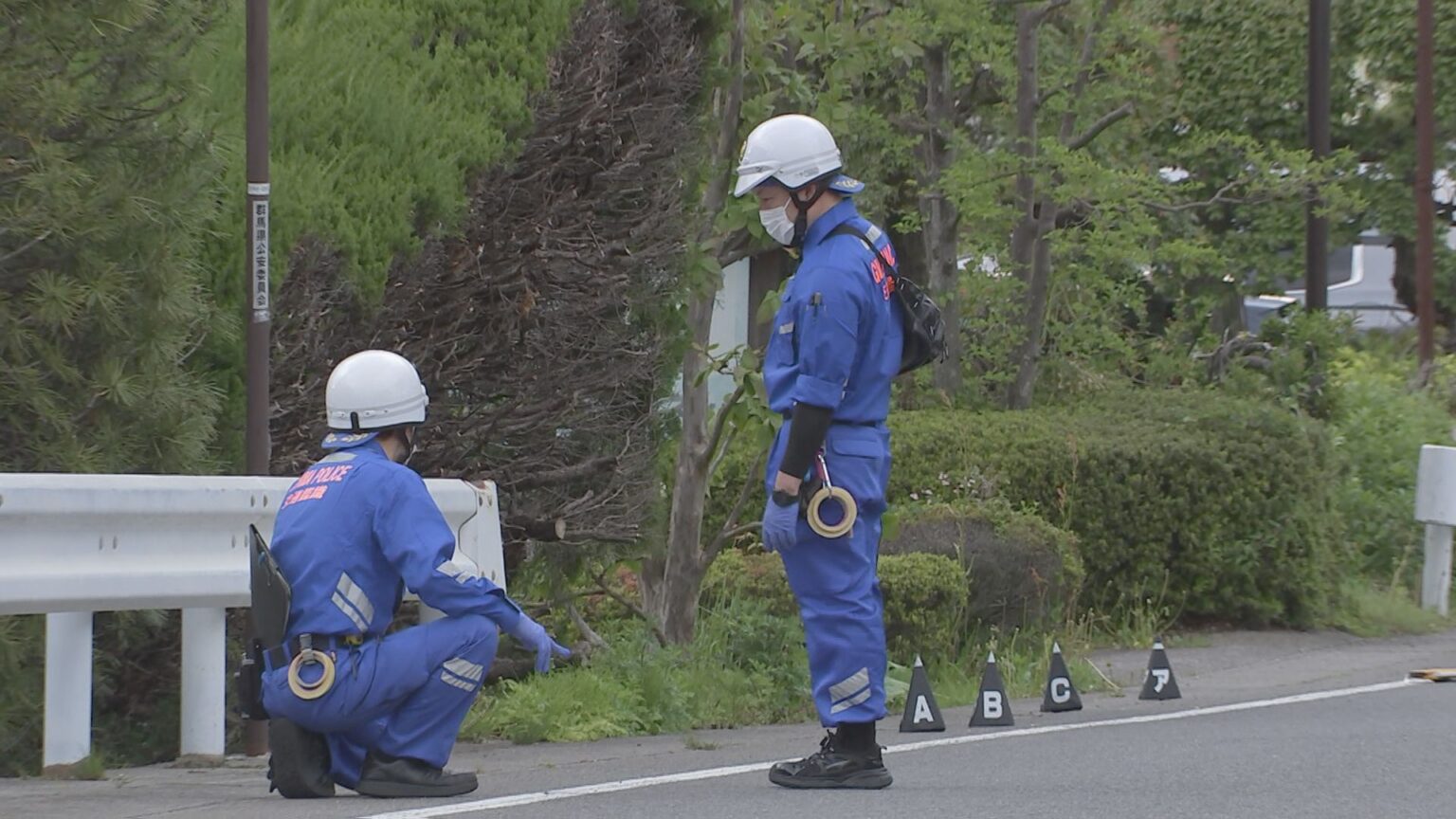 交通違反取締中の男性警察官が停止に応じなかった車に引きずられ重傷 64歳の男を逮捕 殺人未遂などの容疑　群馬・渋川市（TBS NEWS DIG Powered by JNN）