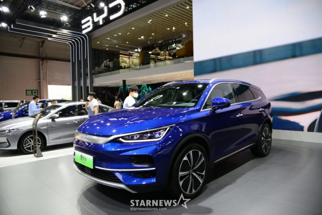 BYD、英国電気自動車市場で首位に躍進···政府補助金を受けずに競争力を証明 | STARNEWS