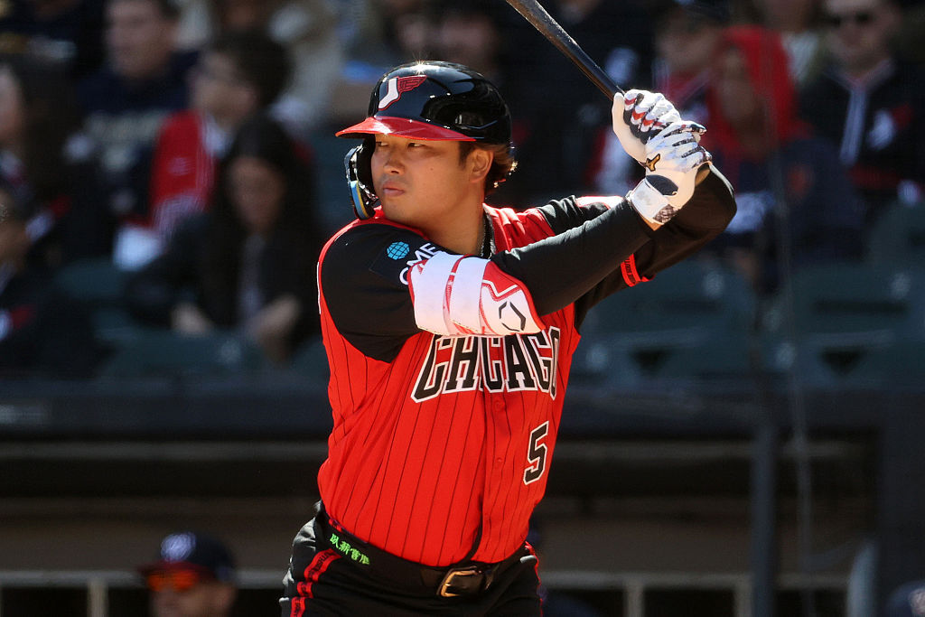 ホワイトソックス・村上宗隆が3試合ぶりの15号先制ソロ！ ジャッジに追いつきMLB全体トップ再浮上（ベースボールキング） - Yahoo!ニュース