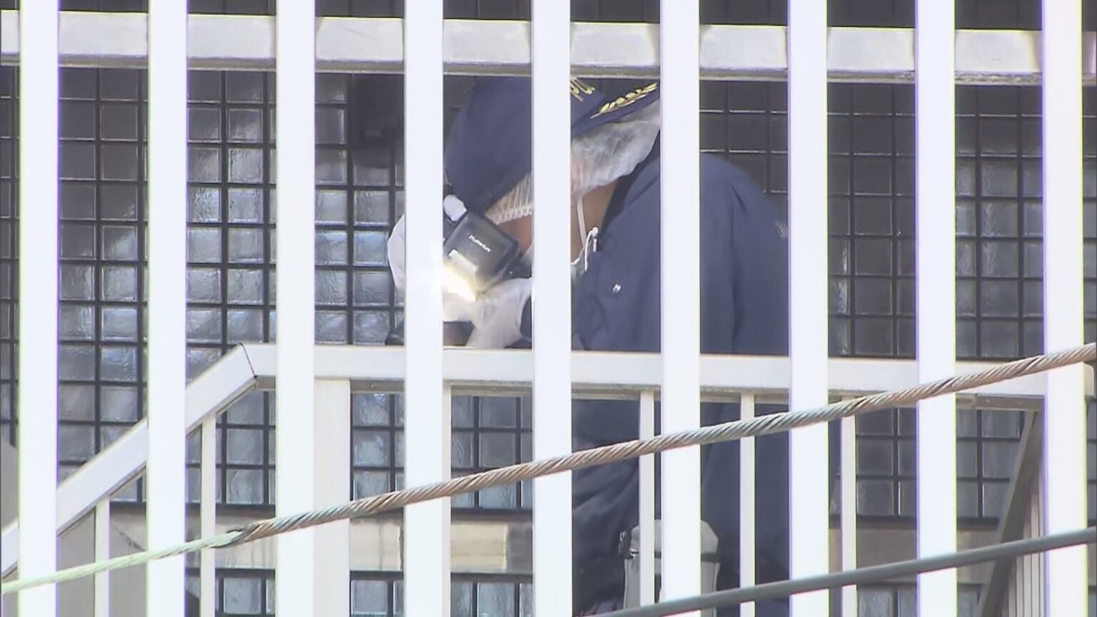 大阪・ミナミのホテルに女性遺体 強盗殺人容疑で29歳男を逮捕(TBS NEWS DIG Powered by JNN) 大阪・ミナミのホテルに女性遺体 強盗殺人容疑で29歳男を逮捕(TBS NEWS DIG Powered by JNN)
