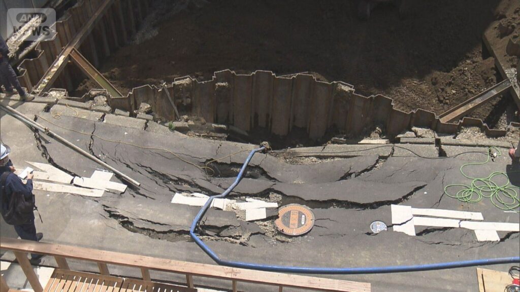 横浜や大阪で懸命の復旧工事…各地で道路陥没 “拡大”も（テレビ朝日系（ANN）） - Yahoo!ニュース