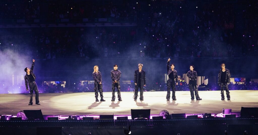 【ライブレポート】BTS、チケット即完のメキシコ3公演で15万人が熱狂！「皆さんは本当に最高だった。これ以上何を言えるだろうか」 – THE FIRST TIMES