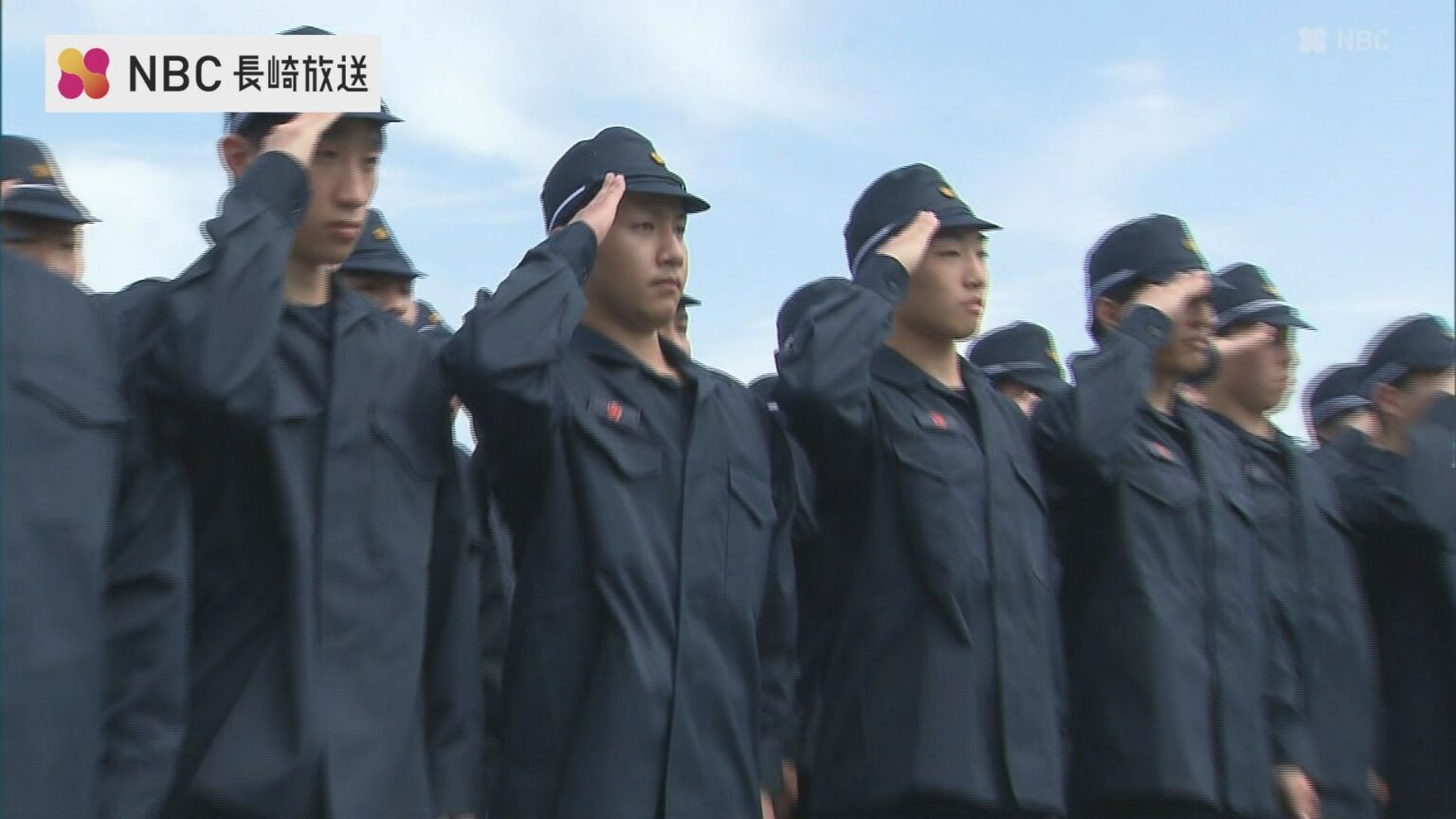 普賢岳災害「逃げてください」と叫びかけ続けた殉職警官に誓う 長崎県警察学校生が被災地で慰霊(NBC長崎放送) – Yahoo!ニュース 普賢岳災害「逃げてください」と叫びかけ続けた殉職警官に誓う 長崎県警察学校生が被災地で慰霊(NBC長崎放送) - Yahoo!ニュース