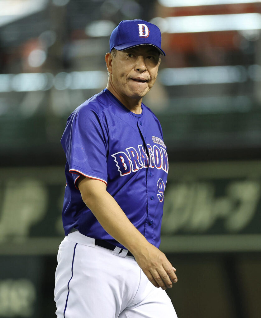【中日】4回ながら勝負に出た井上監督「もちろん点を取りたいと」代打カリステも同点機逃す(日刊スポーツ) – Yahoo!ニュース 【中日】4回ながら勝負に出た井上監督「もちろん点を取りたいと」代打カリステも同点機逃す(日刊スポーツ) - Yahoo!ニュース