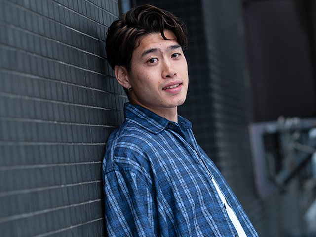 「LINE通知がポンポンと」日本代表MFはW杯メンバー入りを思わぬ形で知った「乾貴士くん、喜んでくれました」“鎖骨骨折も順調回復”鈴木唯人が明かす裏話(Number Web) – Yahoo!ニュース 「LINE通知がポンポンと」日本代表MFはW杯メンバー入りを思わぬ形で知った「乾貴士くん、喜んでくれました」“鎖骨骨折も順調回復”鈴木唯人が明かす裏話(Number Web) - Yahoo!ニュース