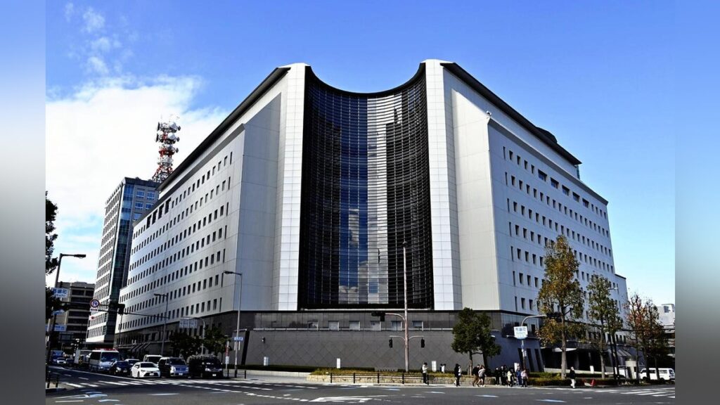 大阪市淀川区のスーパー店内で口論、面識ない男性の背中を刺した疑いで男逮捕「黙秘します」 - 読売新聞
