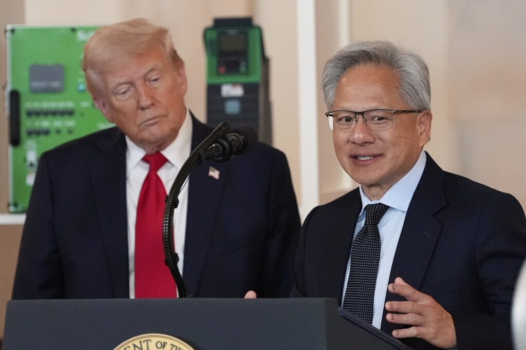 違法か、適法か?トランプ大統領の大量株取引…外れたこれまでの“前提”、米国市場が失うもの(Wedge(ウェッジ)) – Yahoo!ニュース 違法か、適法か?トランプ大統領の大量株取引…外れたこれまでの“前提”、米国市場が失うもの(Wedge(ウェッジ)) - Yahoo!ニュース