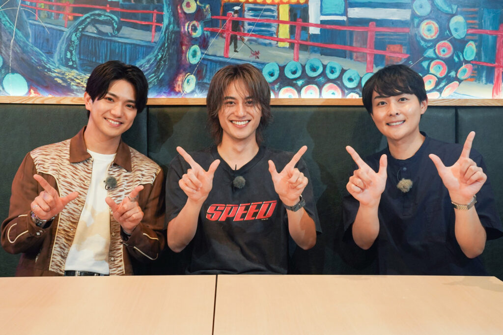 Aぇ! group 正門良規&小島健、地元・大阪ロケで激辛「ロシアンたこ焼き」に渋々チャレンジ「大阪の全テレビ局でやったことがある」(THE FIRST TIMES) Aぇ! group 正門良規&小島健、地元・大阪ロケで激辛「ロシアンたこ焼き」に渋々チャレンジ「大阪の全テレビ局でやったことがある」(THE FIRST TIMES)