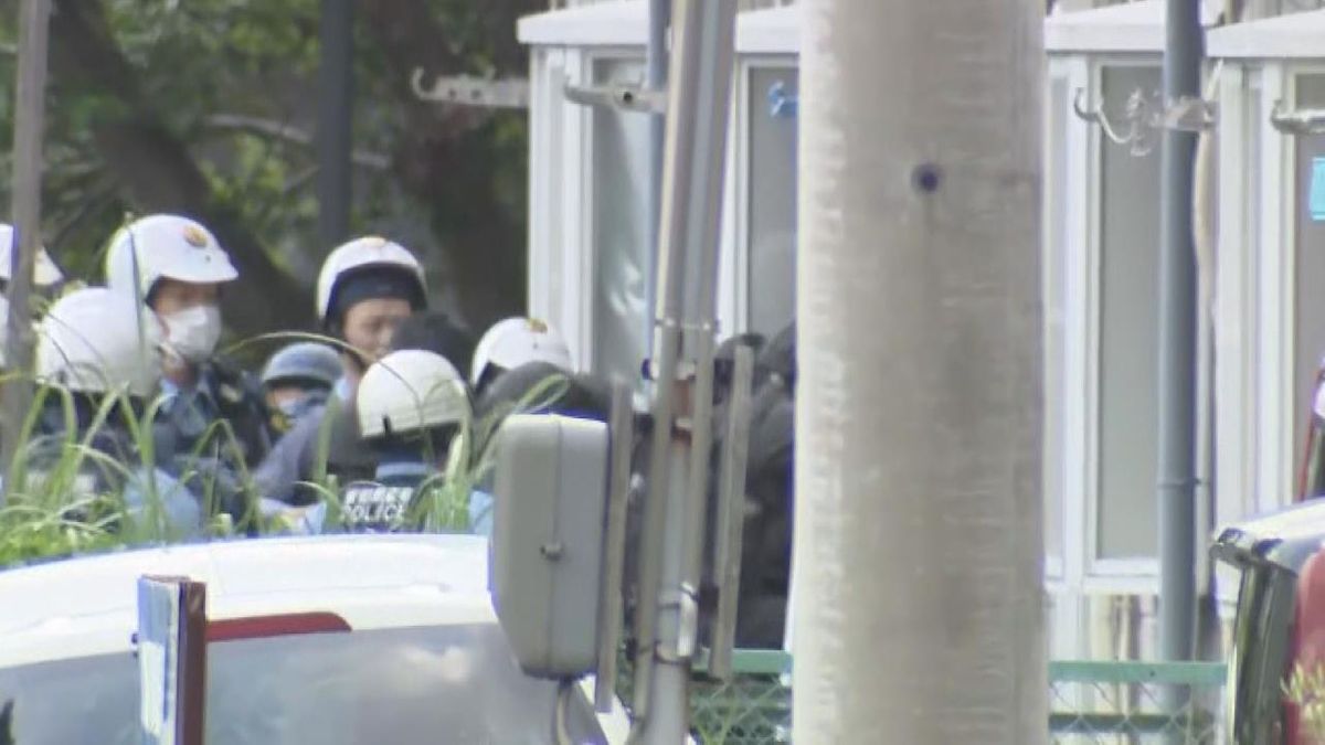 「入ったら刺すぞ」 アパートで立てこもり ブラジル国籍の男逮捕 愛知・豊橋市