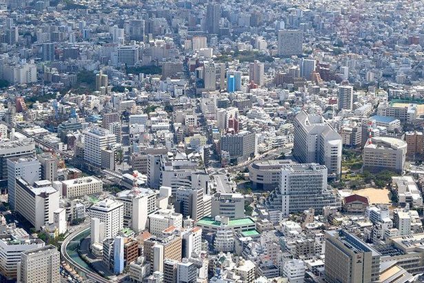 沖縄企業売上高ランキング、サンエー3年ぶりトップ　上位10社が4割占める