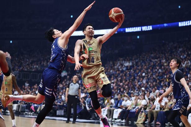 【速報】キングス惜敗、長崎に64ー72 3季連続リーグ準優勝 BリーグCSファイナル 沖縄
