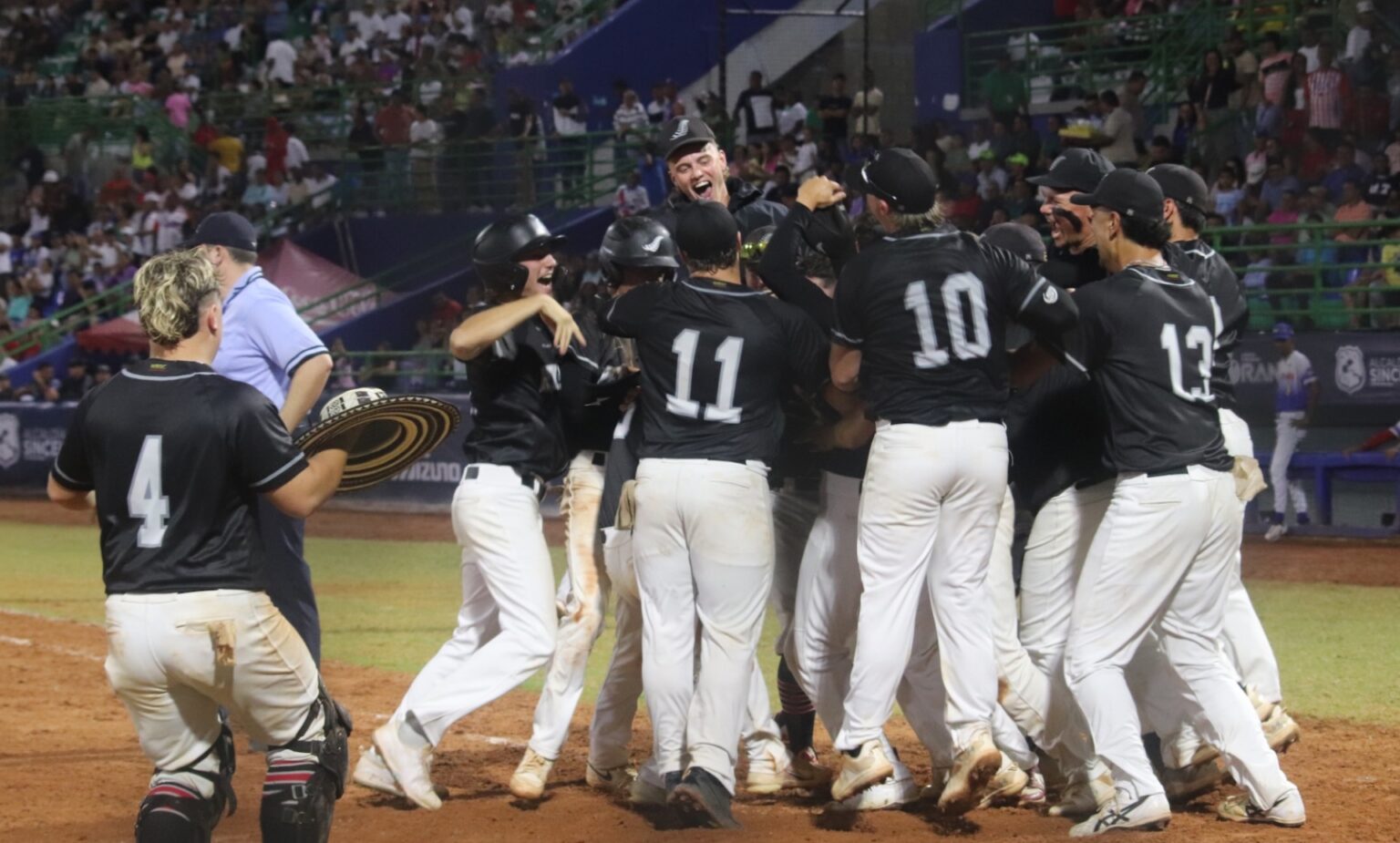 WBSC U-23男子ソフトボールワールドカップ2026　8日目　日本がメキシコを破り、オーストラリアと決勝対決へ　ニュージーランドはメキシコと3位決定戦