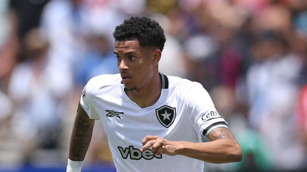Jのチームが獲得へ?クラブW杯にも出場したブラジルの26歳長身ボランチに、日本行き報道 – Qoly-Sports&the Style Jのチームが獲得へ?クラブW杯にも出場したブラジルの26歳長身ボランチに、日本行き報道 - Qoly-Sports&the Style
