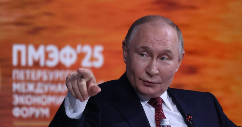 モスクワ、ドイツの極右政治家らを「プーチン大統領のダボス会議」に招待