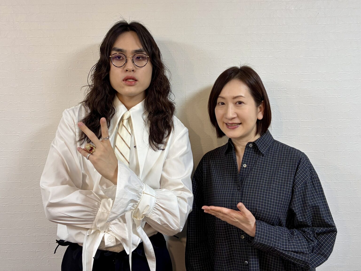 日本初ソロ・パフォーマンスで観客を魅了!台湾のシンガー・ソングライター、鶴 The Craneにインタビュー! | 無料のアプリでラジオを聴こう! 日本初ソロ・パフォーマンスで観客を魅了!台湾のシンガー・ソングライター、鶴 The Craneにインタビュー! | 無料のアプリでラジオを聴こう!