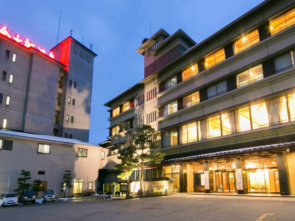 【楽天トラベル売れ筋1位】富山県「北陸 富山 日本の名湯 金太郎温泉」が選ばれる理由 - All About ニュース