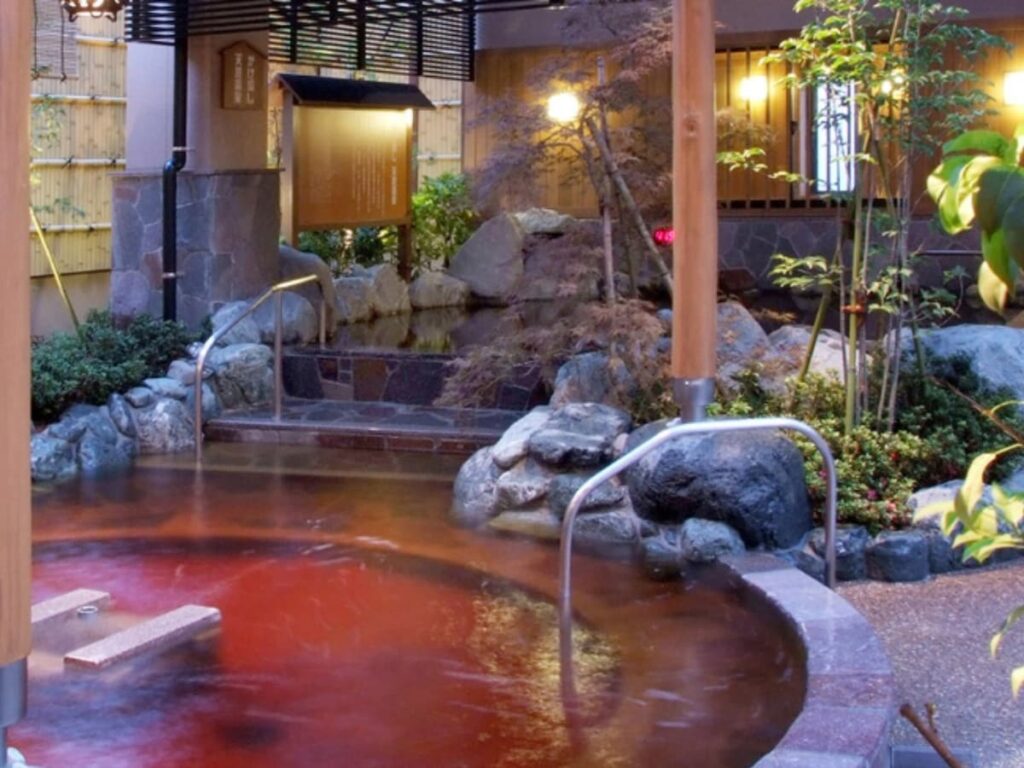 【埼玉県の人気スーパー銭湯】「天然温泉 七福の湯 戸田店」は地下から湧き出す天然温泉が魅力。チムジルバンスパも見逃せない - All About ニュース