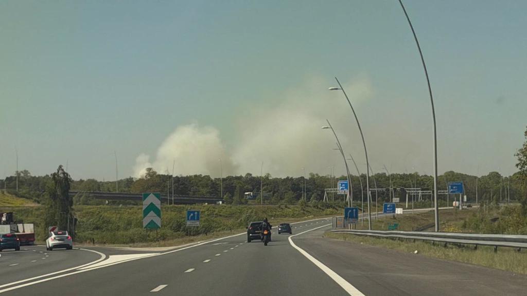 オイルショツェ・ハイデの軍用地で大火災